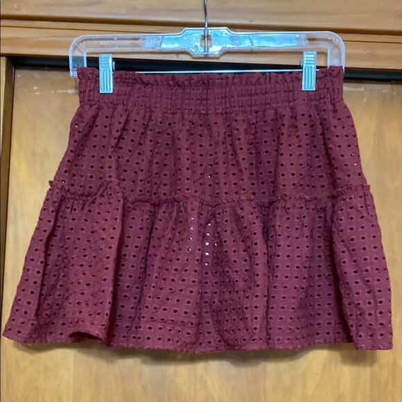 Eberjey NWT Burgundy Cotton Eyelet 14” Mini Skirt Brown Buttons Elastic Waist- S - Picture 2 of 5
